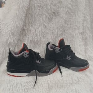 Nike Kids Black and Gray Sneakers with Red Highlights